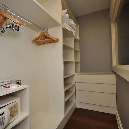 Levni & - Special Category Hotel