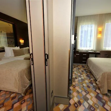 Levni & - Special Category 5* Estambul